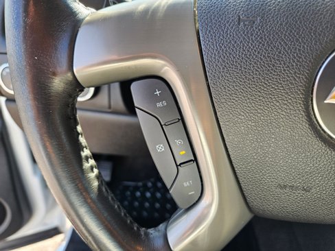Used 2013 Chevrolet Silverado 1500 LTZ image 18