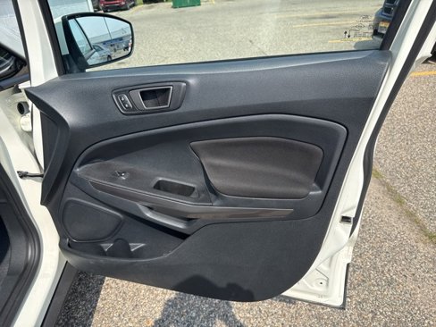 Used 2021 Ford EcoSport SE w/ SE Convenience Package image 39