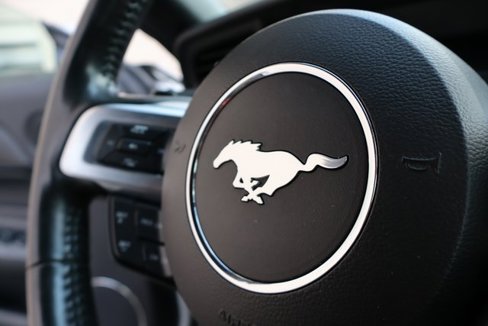 Used 2019 Ford Mustang Premium image 23