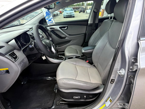 Used 2014 Hyundai Elantra Limited image 9