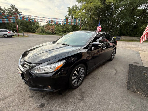 Used 2016 Nissan Altima 2.5 SV w/ Convenience Package image 4
