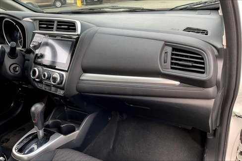 Used 2018 Honda Fit Sport image 25