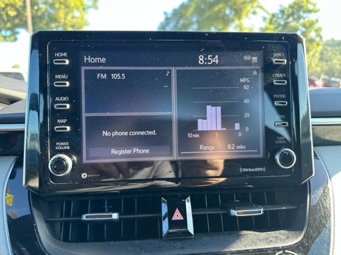 Used 2021 Toyota Corolla SE w/ SE Premium Package image 16