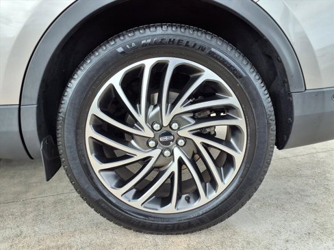 Used 2019 Lincoln Nautilus Reserve image 21