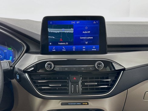 Used 2021 Ford Escape Titanium image 15
