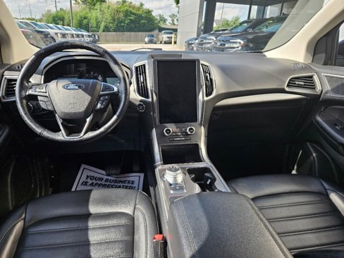 Used 2023 Ford Edge SEL image 18