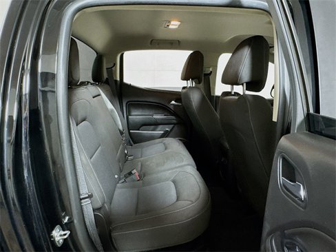 Used 2021 Chevrolet Colorado LT image 23