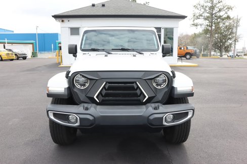Used 2021 Jeep Wrangler Unlimited Sahara image 3