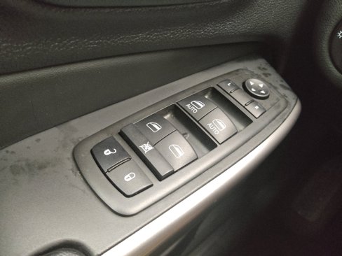 Used 2021 Jeep Cherokee Latitude Lux image 27