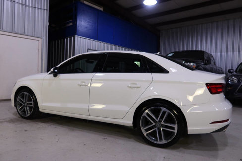 Used 2018 Audi A3 2.0T Premium image 2