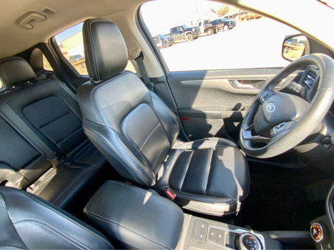 Used 2020 Ford Escape SEL image 29
