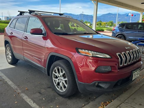 Used 2017 Jeep Cherokee Latitude w/ Comfort/Convenience Group image 1