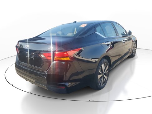 Used 2022 Nissan Altima 2.5 SV image 5