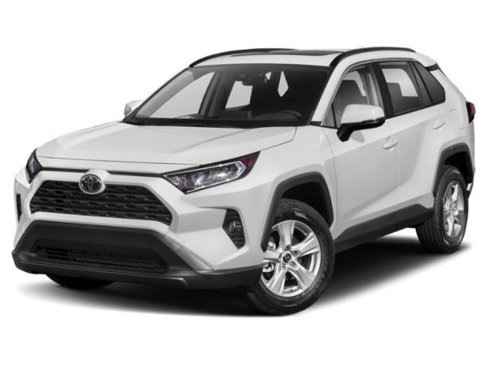 Used 2019 Toyota RAV4 LE image 1