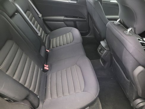 Used 2013 Ford Fusion SE image 19