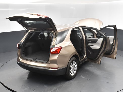Used 2018 Chevrolet Equinox LS image 17