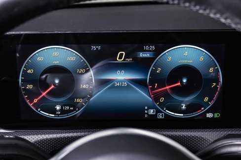 Used 2021 Mercedes-Benz A 220 4MATIC image 21