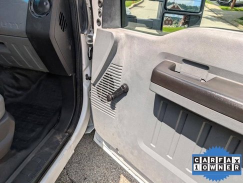Used 2012 Ford F350 XL w/ Snow Plow Prep Pkg image 37