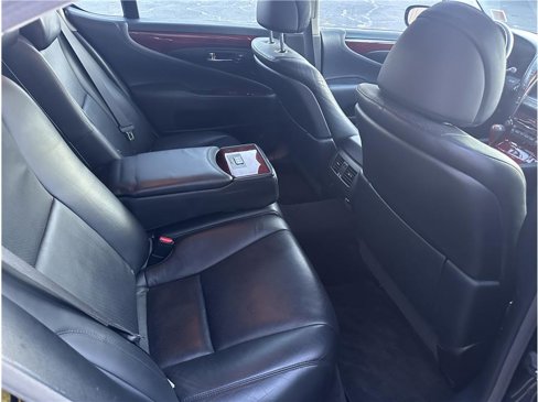 Used 2008 Lexus LS 460 image 26