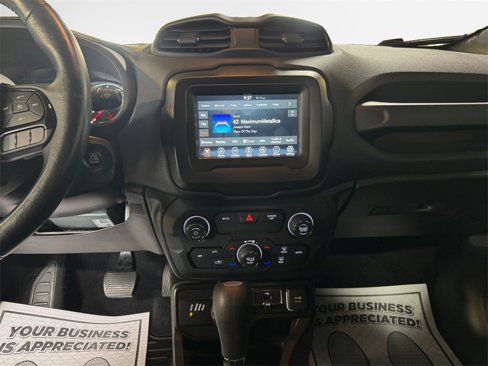 Used 2020 Jeep Renegade Altitude image 22