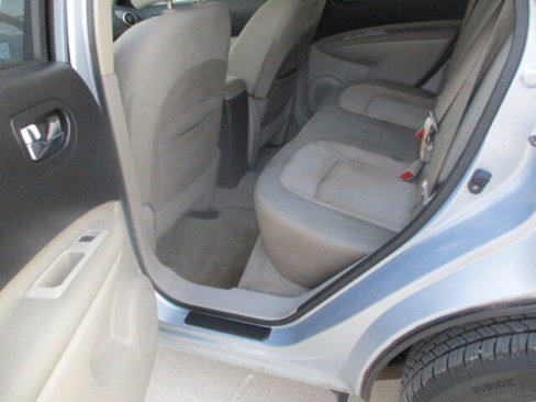 Used 2012 Nissan Rogue SV w/ Premium Pkg image 22