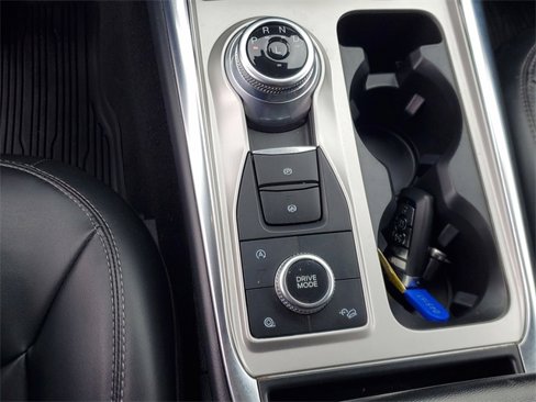 Used 2021 Ford Explorer XLT w/ Equipment Group 202A image 31