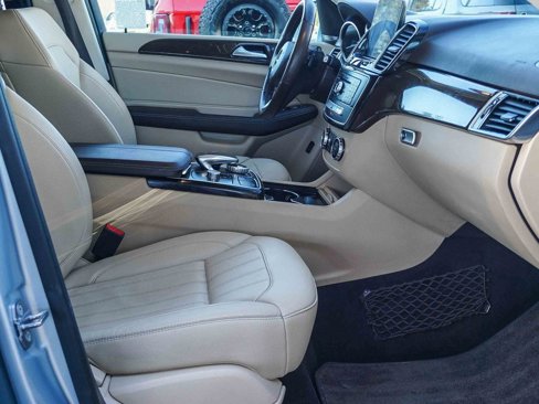 Used 2018 Mercedes-Benz GLE 350 4MATIC image 13