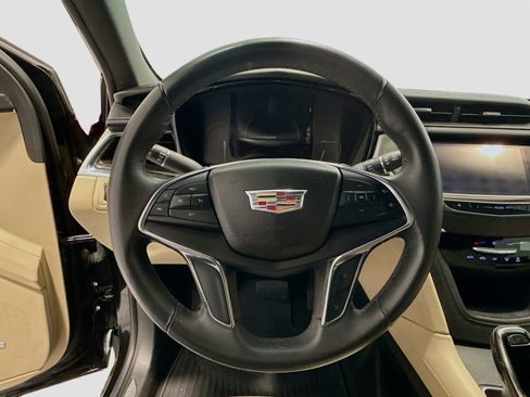 Used 2017 Cadillac XT5 FWD w/ LPO, Wheel Lock Package image 7