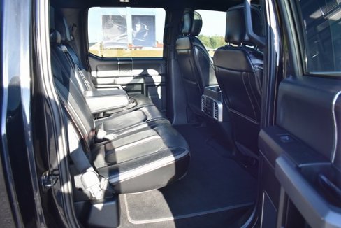 Used 2018 Ford F150 Platinum w/ Equipment Group 701A Luxury image 48