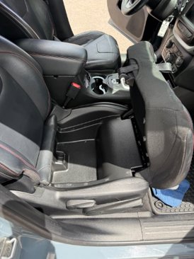 Used 2014 Jeep Cherokee Trailhawk w/ Leather Interior Group image 12