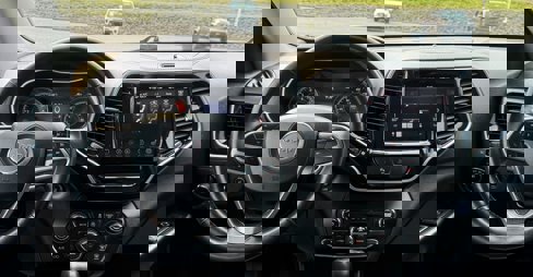 Used 2019 Jeep Cherokee Limited image 13