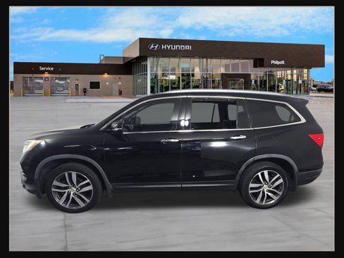 Used 2018 Honda Pilot Elite image 2