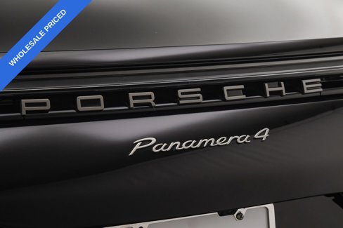 Used 2022 Porsche Panamera 4 Platinum Edition image 24