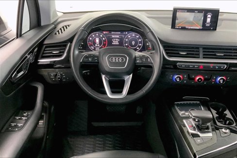 Used 2018 Audi Q7 3.0T Premium Plus w/ Premium Plus Package image 12