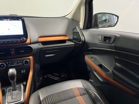 Used 2018 Ford EcoSport SES image 14