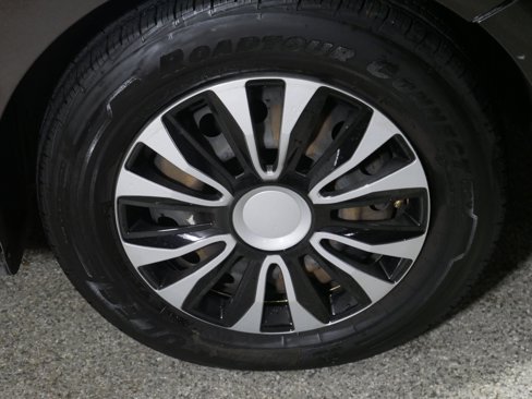 Used 2017 Kia Forte LX image 15