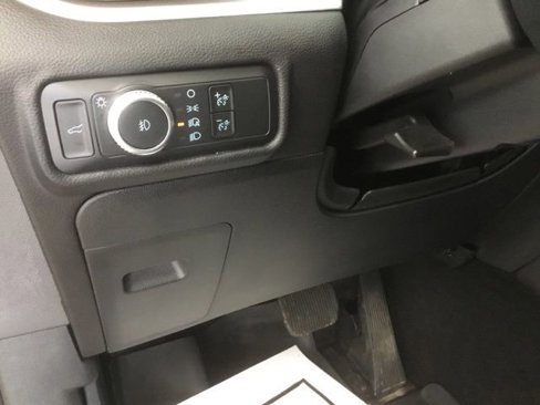 Used 2021 Ford Explorer XLT w/ Equipment Group 202A image 23