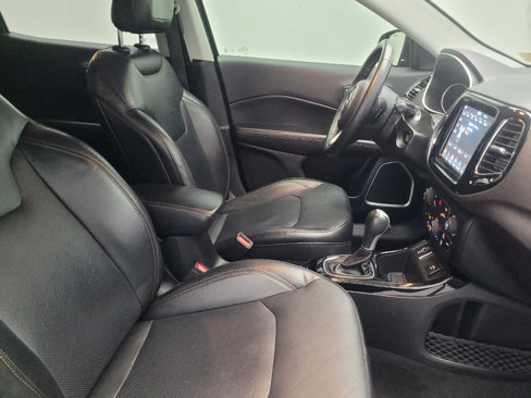 Used 2018 Jeep Compass Limited w/ Navigation Group image 21