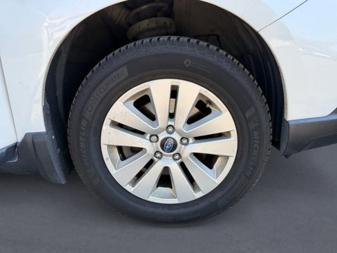 Used 2015 Subaru Outback 2.5i Premium image 14