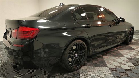 Used 2013 BMW 550i xDrive Sedan image 7