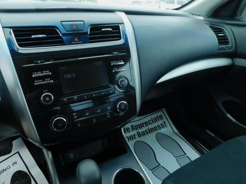 Used 2015 Nissan Altima 2.5 S w/ Sport Value Package image 25