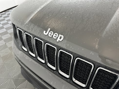 Used 2021 Jeep Renegade Sport image 15