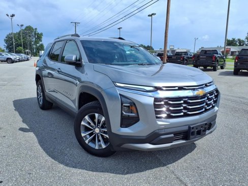 Used 2025 Chevrolet Equinox LT w/ Convenience Package II image 37