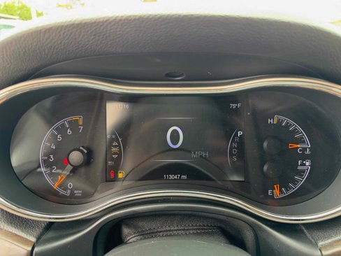 Used 2014 Jeep Grand Cherokee Limited image 20