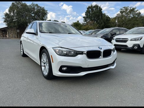 Used 2016 BMW 320i Sedan image 1