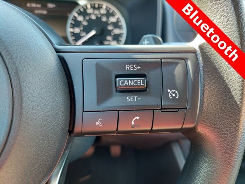 Used 2024 Nissan Rogue S image 20