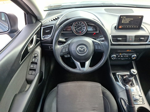 Used 2015 MAZDA MAZDA3 i Touring w/ Technology Package image 12