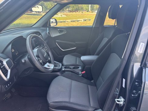 Used 2024 Kia Soul LX w/ Option Group 015 image 24