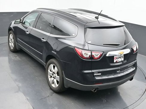 Used 2014 Chevrolet Traverse LTZ image 17
