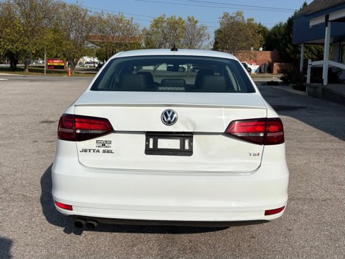 Used 2016 Volkswagen Jetta SEL w/ Lighting Package image 6
